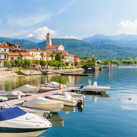 Enchanting View On Promenade * Stresa