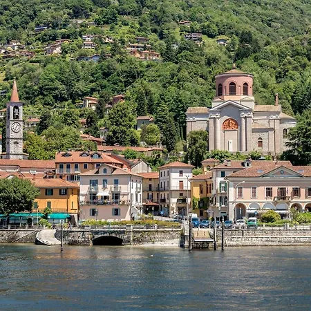 Enchanting View On Promenade * Stresa