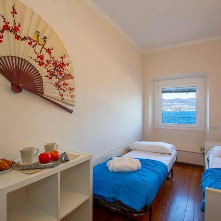 Apartment Enchanting View On Promenade