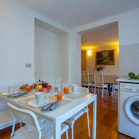 Enchanting View On Promenade Apartment Stresa